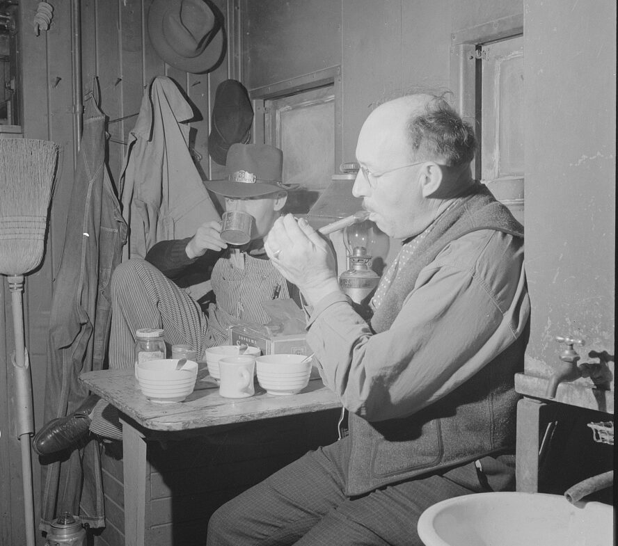 Conductor Johnson and brakeman having lunch 1943